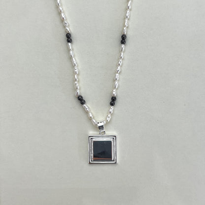 Women's Picture Frame Necklace Multi-layered Clavicle Chain